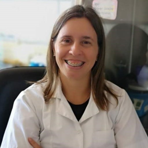 Prof. Adj. Dra. Lorena Pardo